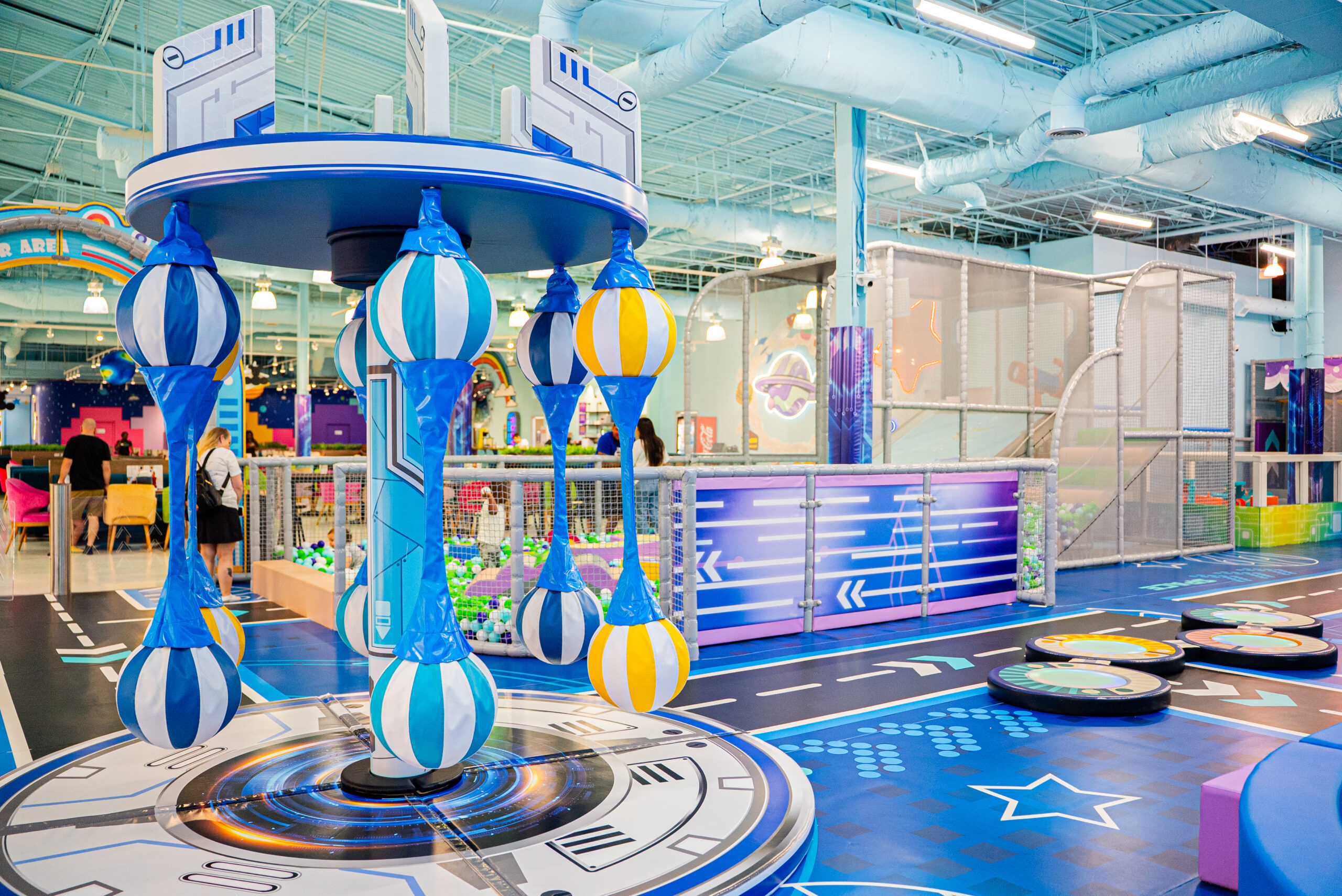 Kids playing at Kidlavie Omaha